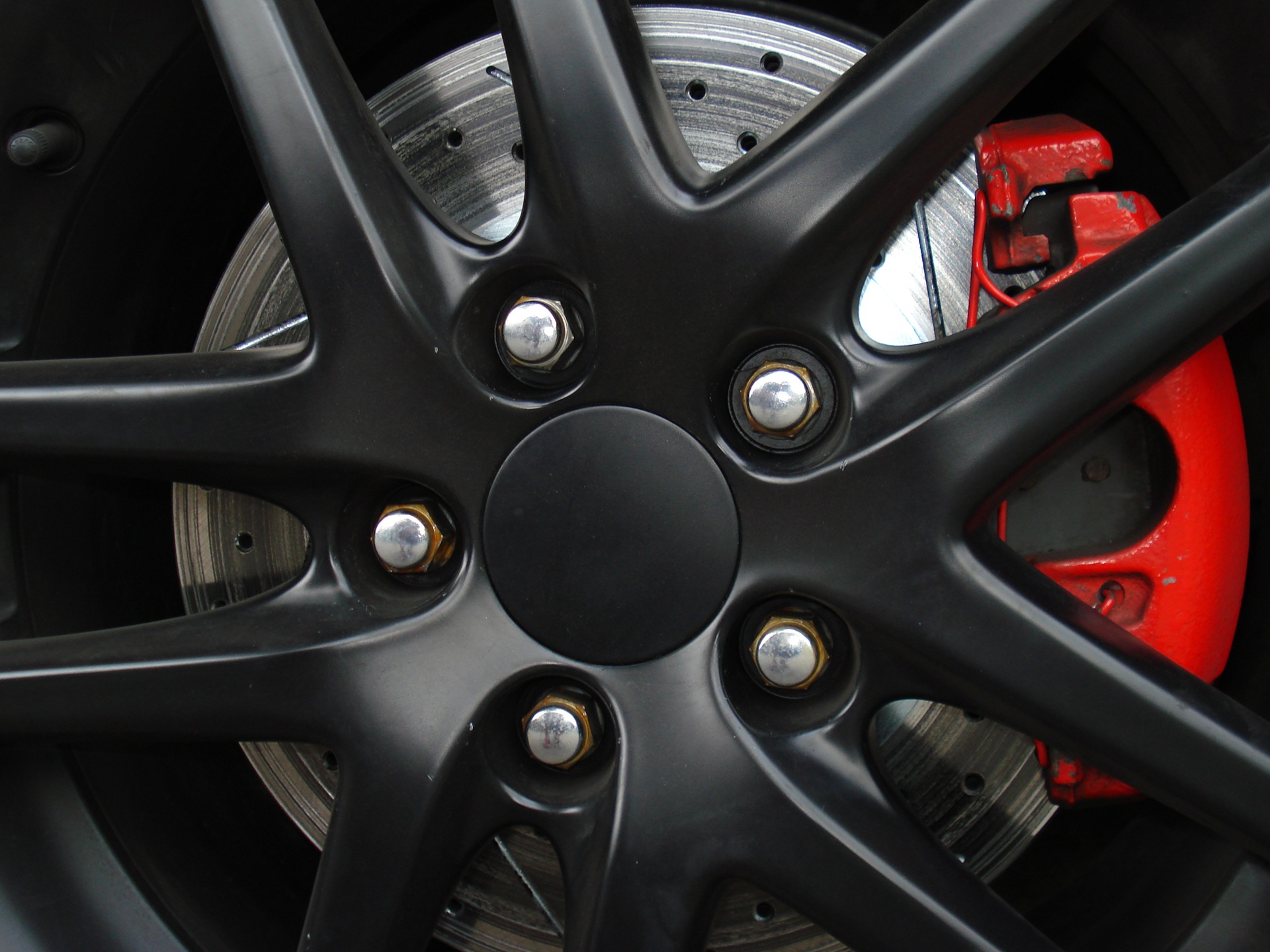 Перфорація Brembo та Supep Blue Racing… 5