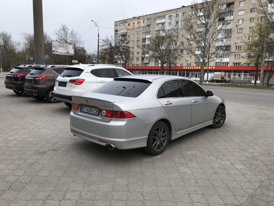 Всіх з наступаючим Новим Роком 1