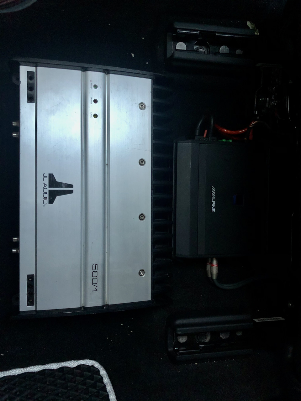 JL audio 500/1 радость для сабика 5