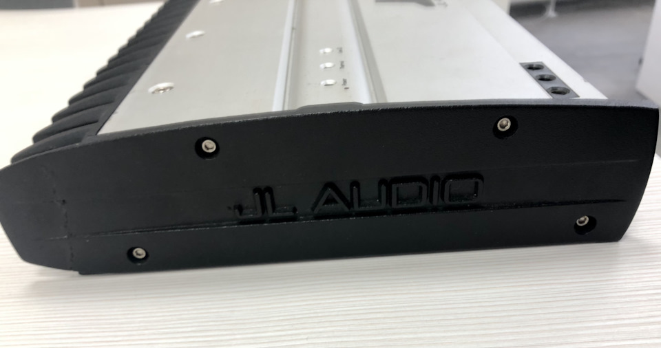 JL audio 500/1 радость для сабика 4
