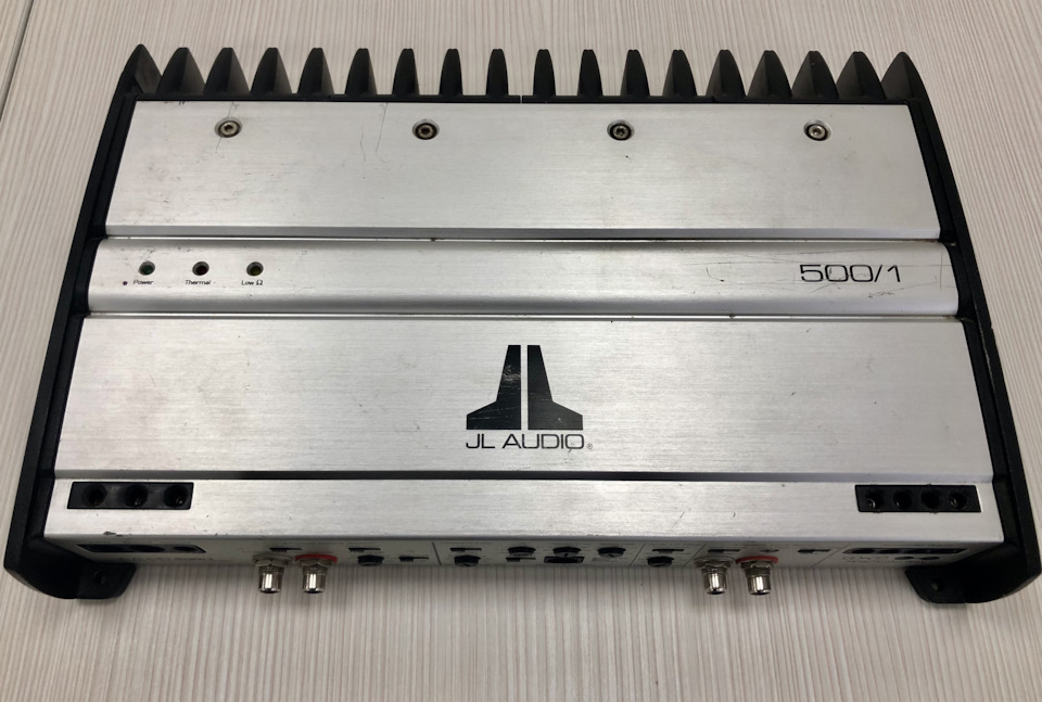 JL audio 500/1 радость для сабика 1