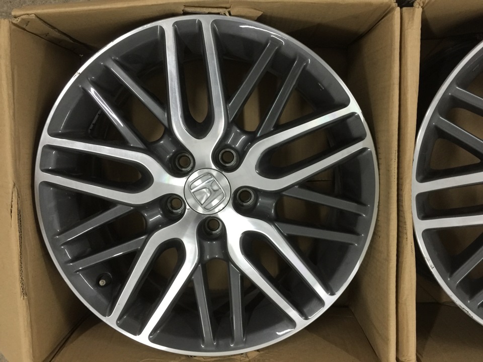Продам оригінальні диски Honda Accord 18 x 7.5 ET 55 PCD 114.3 4