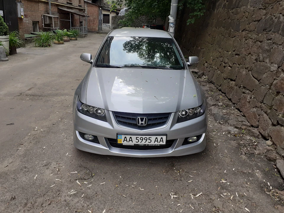 Бампер Modulo