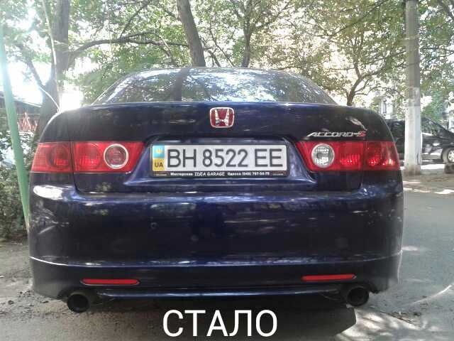 Червона емблема HONDA 2