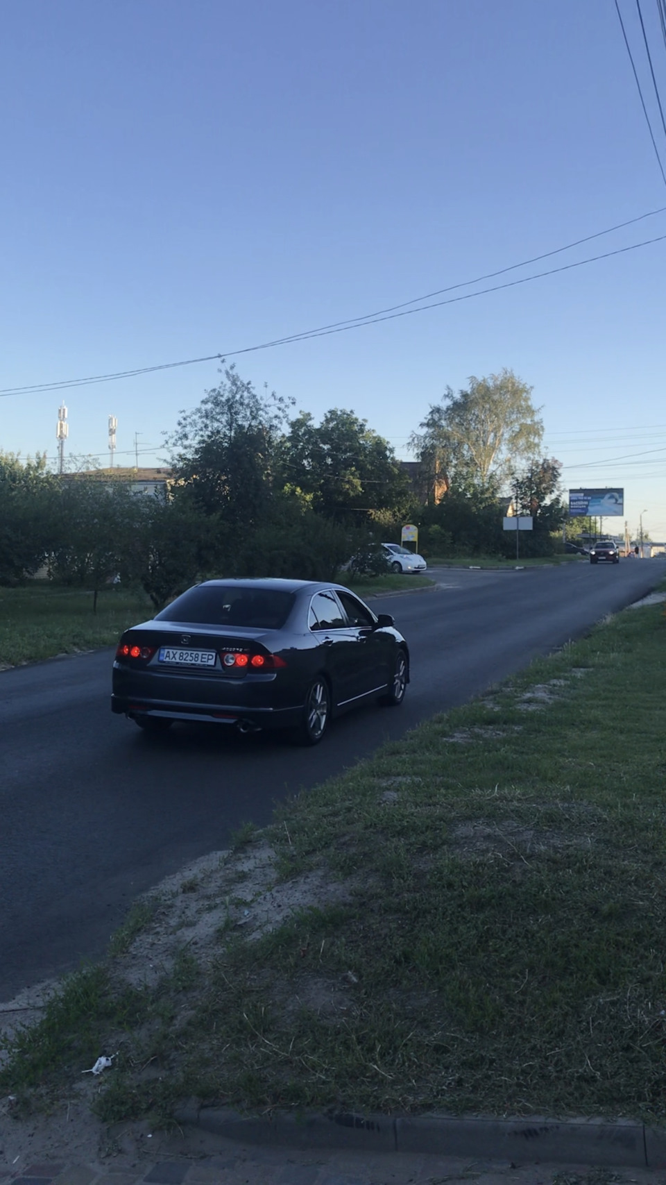 Авто поїхало 1