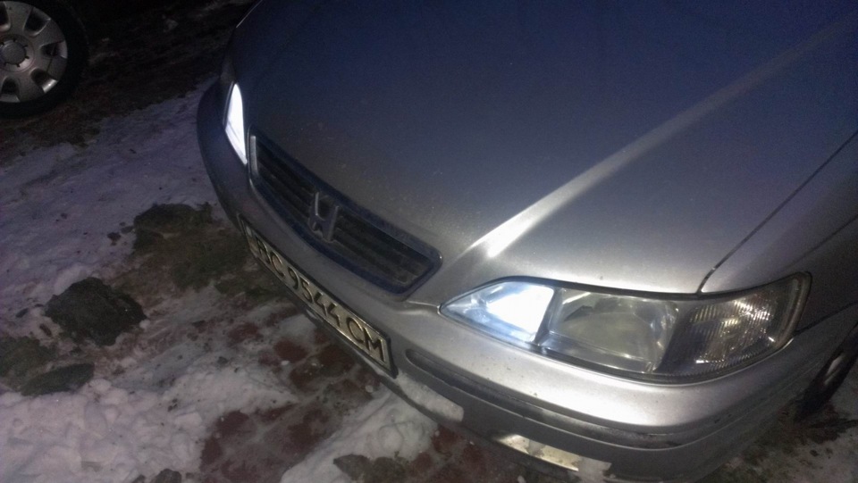 про все 2: діоди в габарити, акустика Hertz, підфарбування заднього крила 1