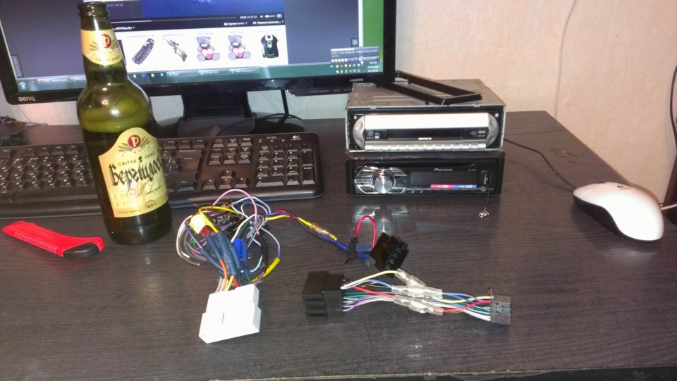 Pioneer MVH 1400 UB 3