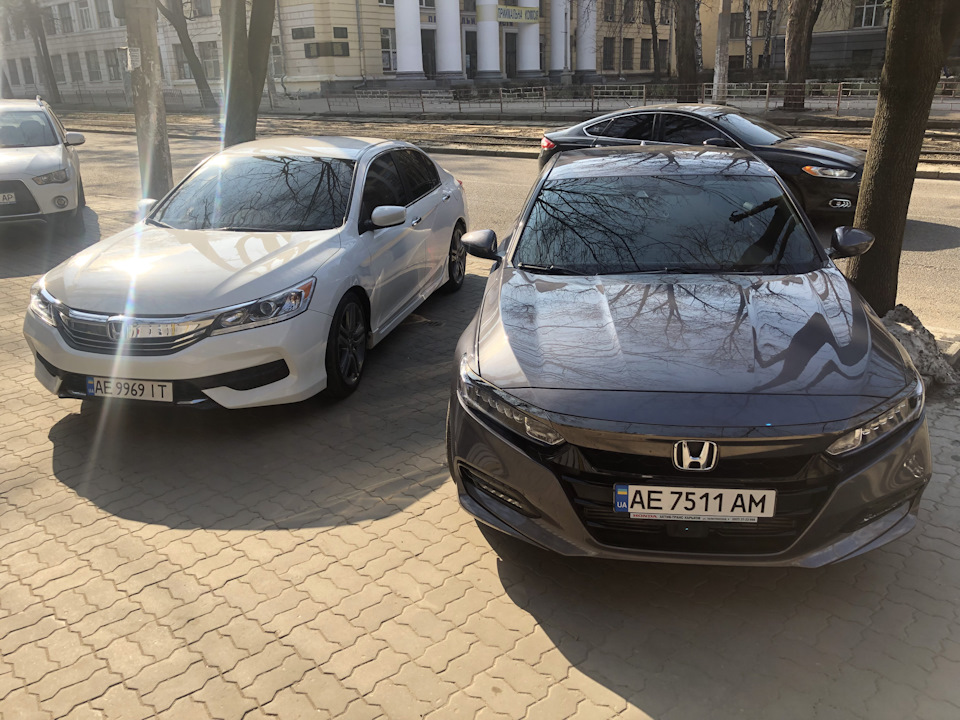 Заміна колодок Honda Accord 9 rest USA 1