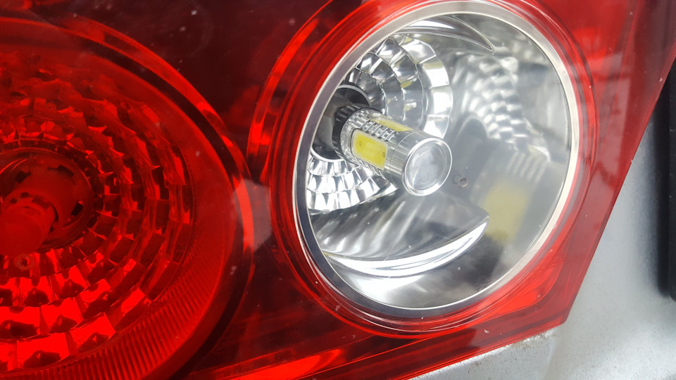Симетрія та LED Osram та Zax Акорду в зад))) 4