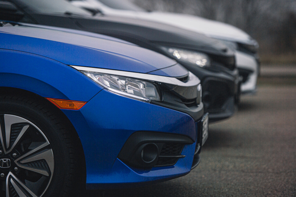 Туманний день в Одесі та Honda Civic X 2