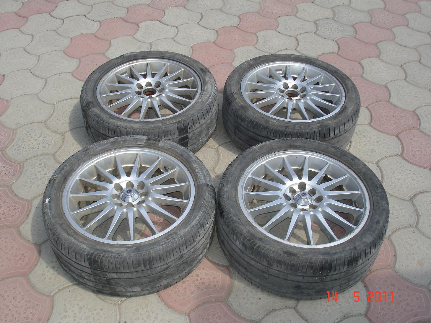 Дорослі, перехід на R17 1