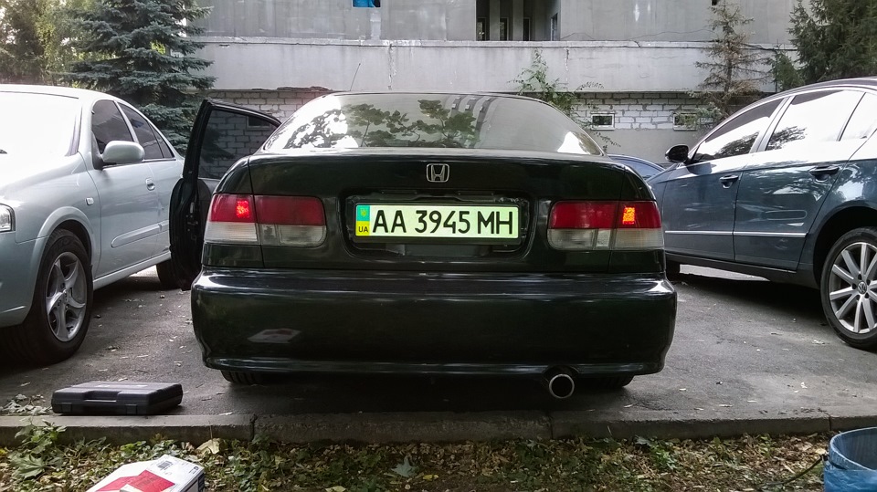 Ліхтар водійський задній. 2