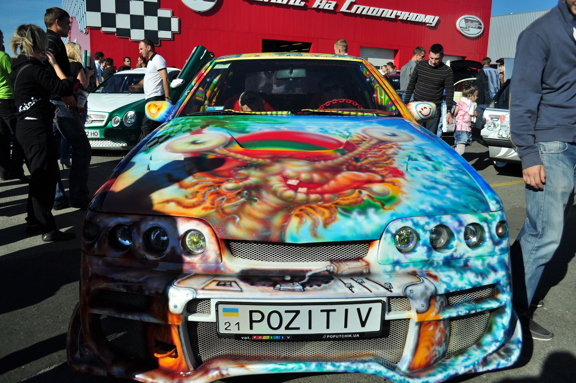 Автошоу на столичці 2011 частина 1 3