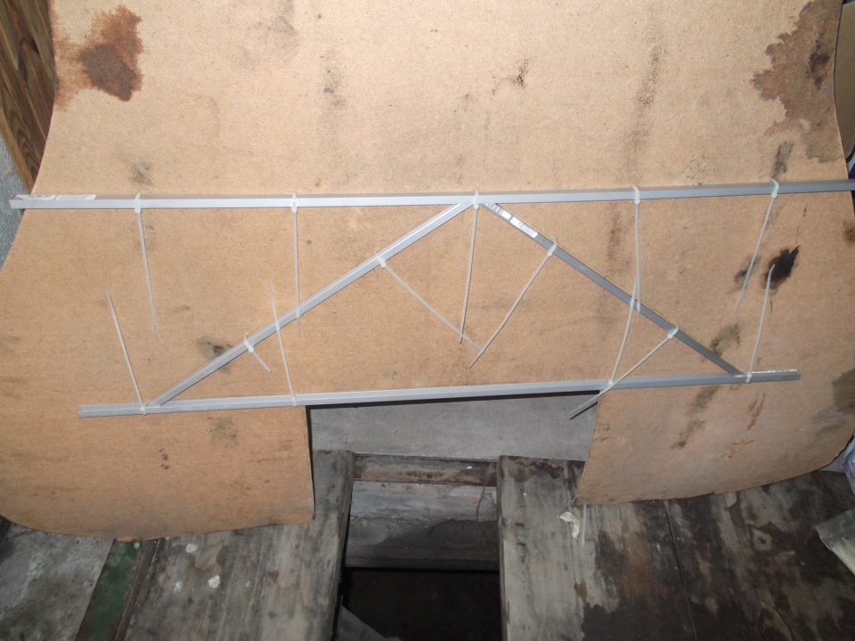 Підлога в багажник 2