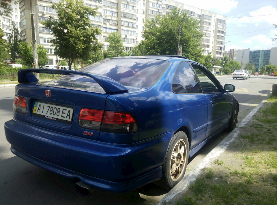 Задня губа, спойлер si. 1
