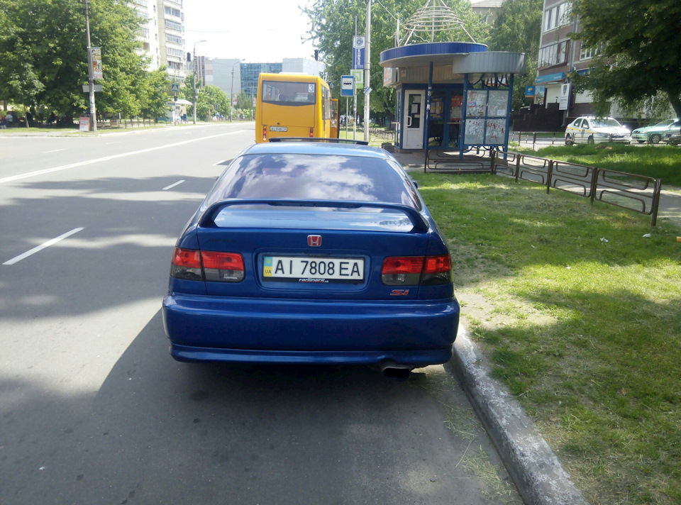 Задня губа, спойлер si. 2