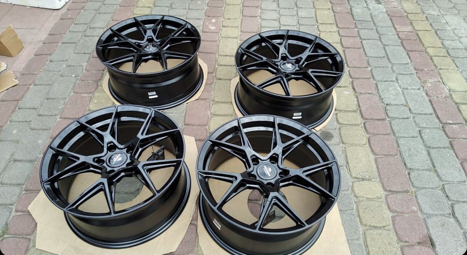 18 дисків Forzza 3