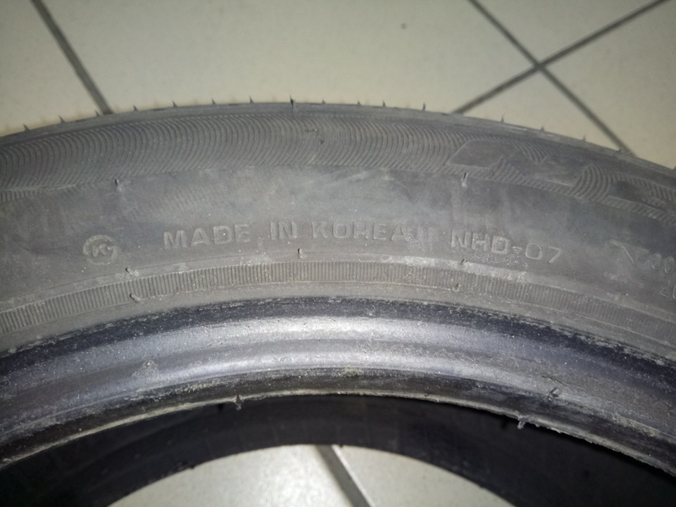 Продам комплект літньої гуми 4