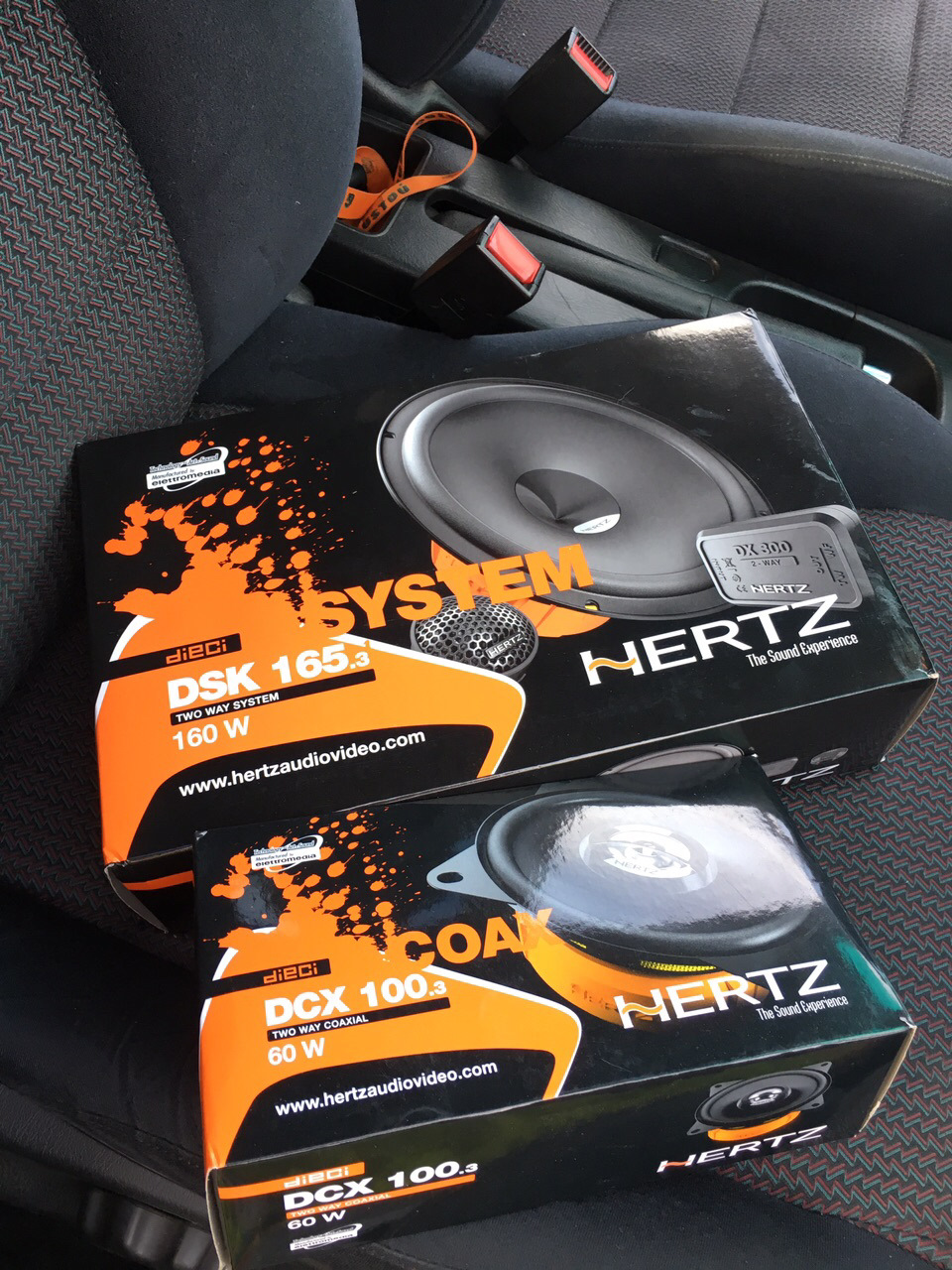 13. Музика Hertz 1