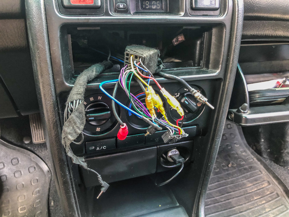 59. Велике ТО №6. Pioneer MVH-S520BT. 4