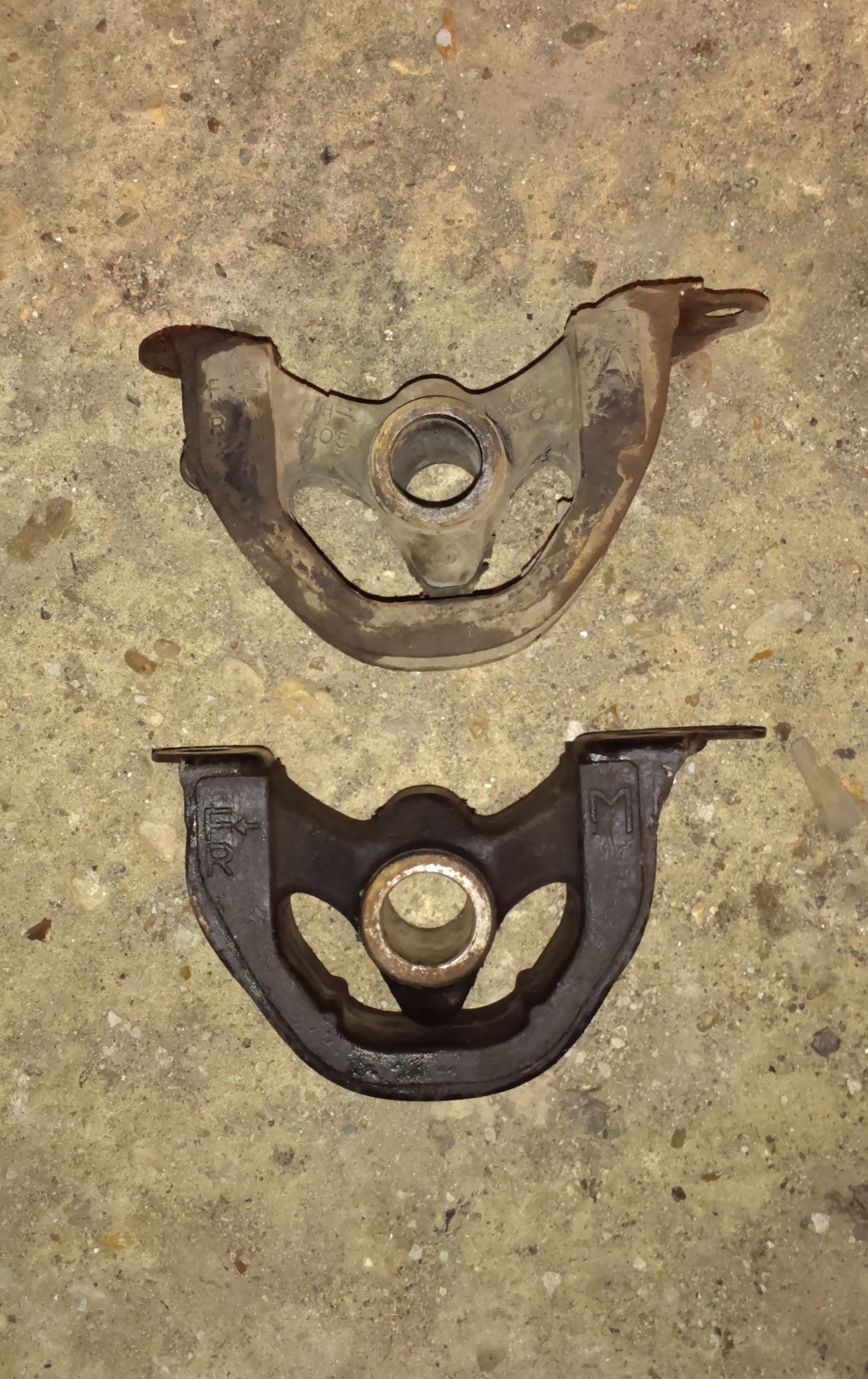 Engine Mountin 5