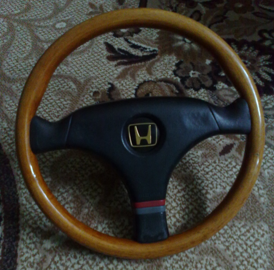 Momo Wooden Steering Wheel And Hub (Optional EDM) 5