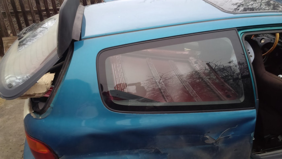 OEM Sunroof (swap) 1