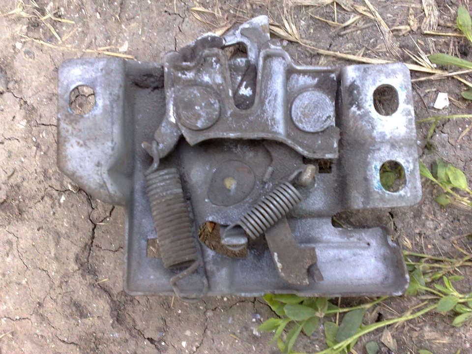 Радіатор Cooling Fan and Hood Cable 4