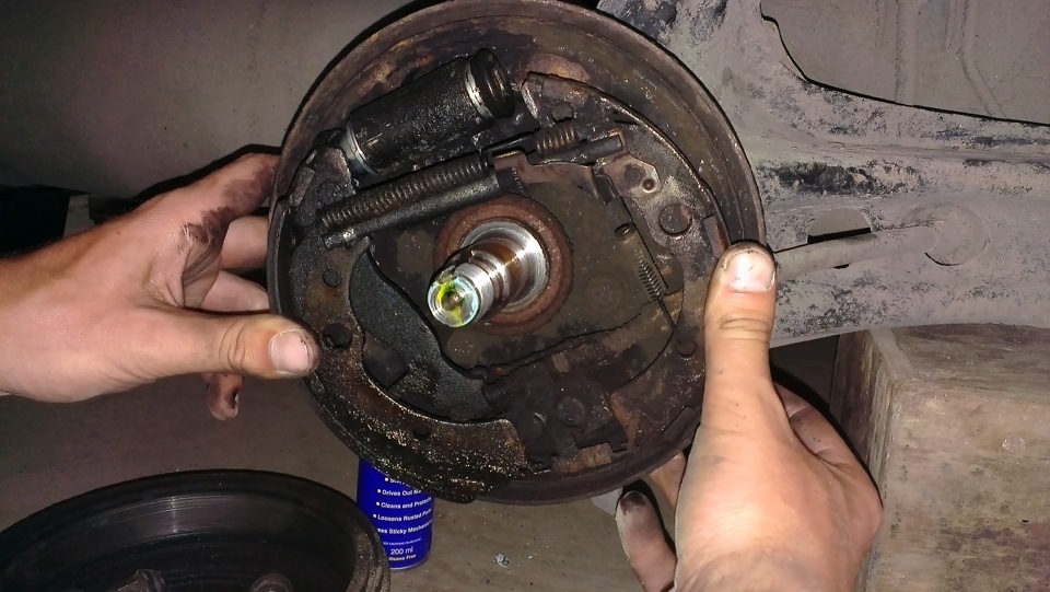 Rear Drum Brakes 3