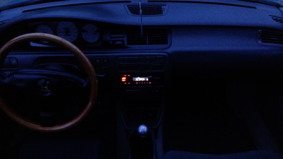 Sony DSX-A35U 4