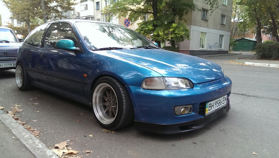 Spoon Front Lip 1