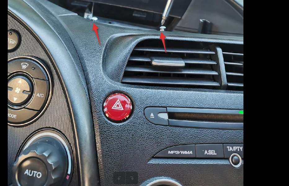 AUX + Bluetooth. Вирішення проблем з вимкненням магнітоли та інформаційним дисплеєм. 3