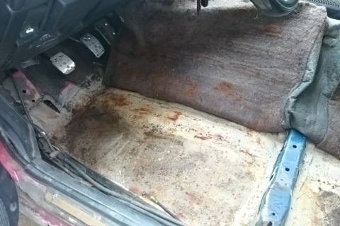 Кате на місці не сидиться 😁 1