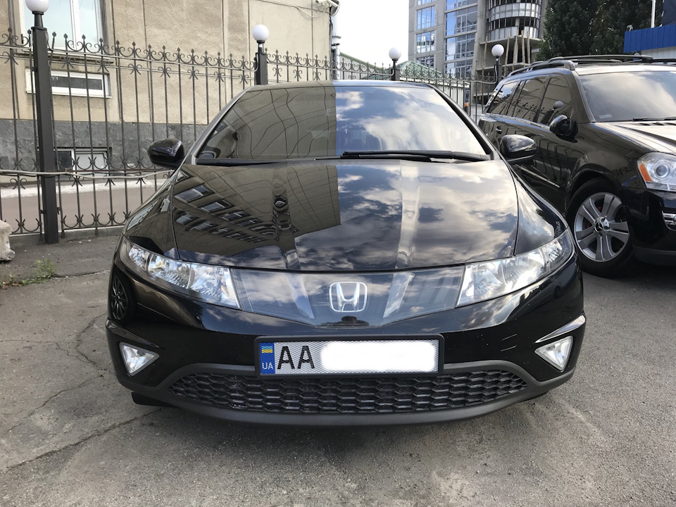 Mini detailing, полірування фар, знаків на кермі. 2