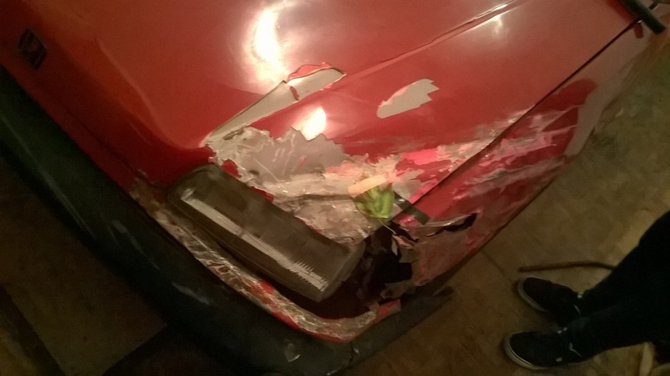 Помив машину, протер дзеркало, поміняв омивачку ... 2
