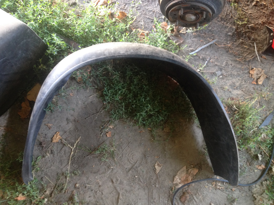 ліпимо підкрилки від ваз 2101 3