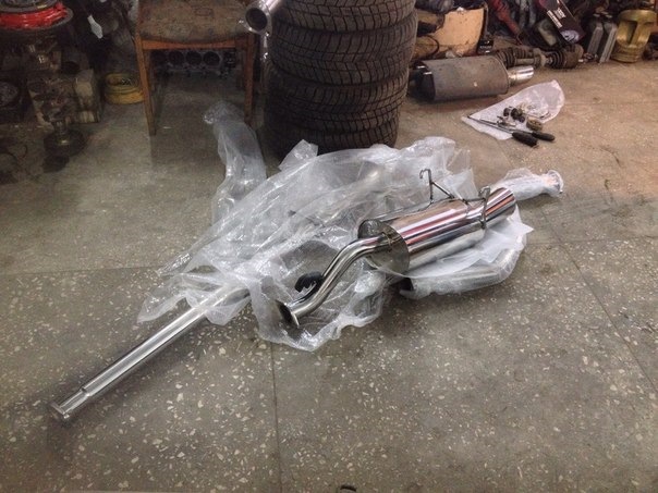 Катбек Yonaka Motorsport 4