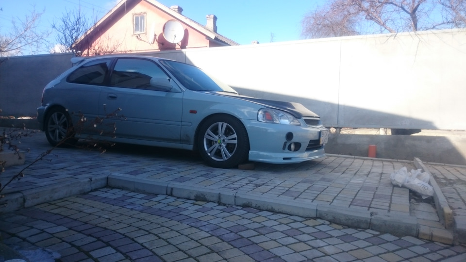 Карбоновий капот. Haters gona hate)))))00 2