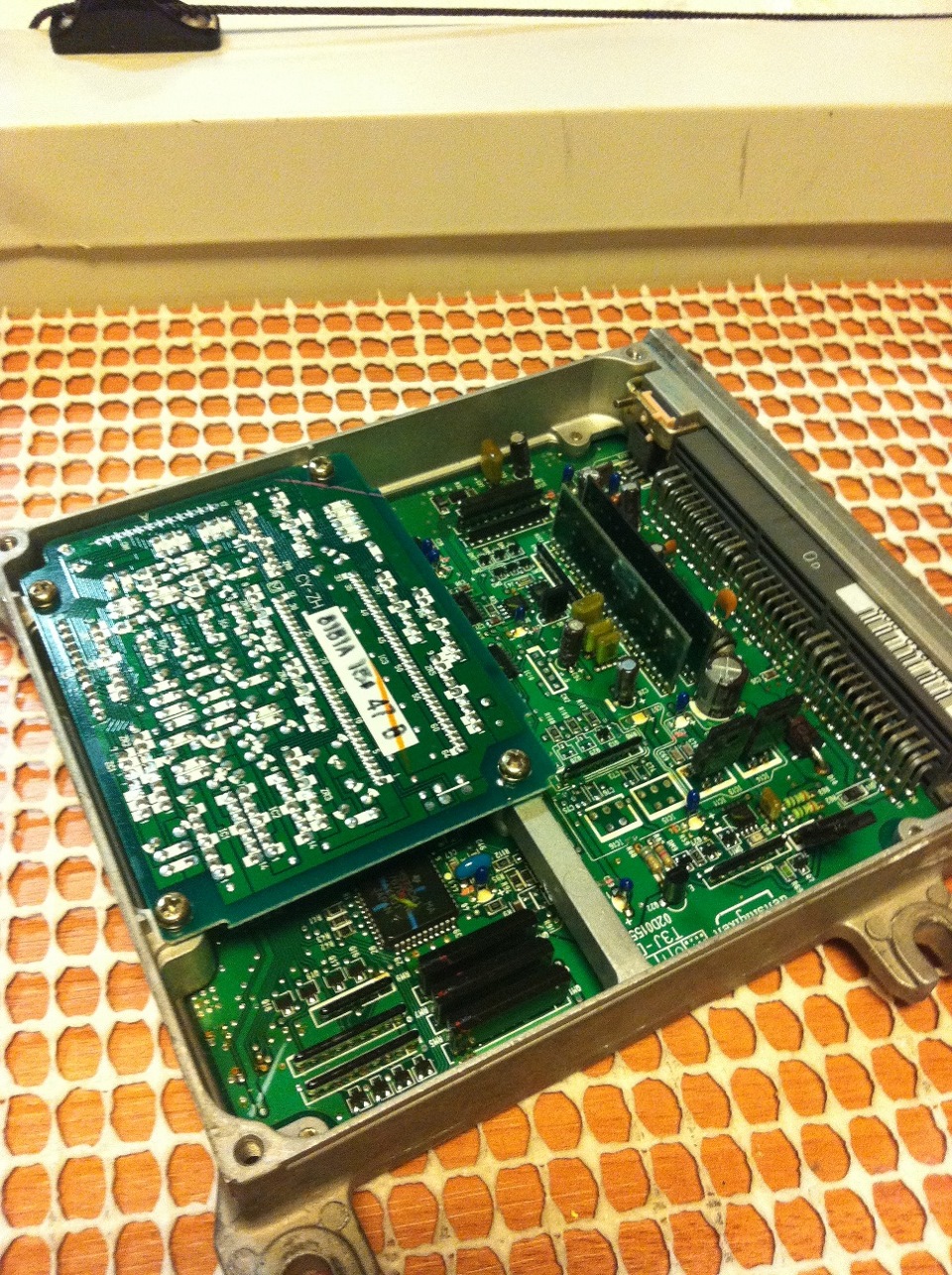 P30 obd1 ECU with knock board 1
