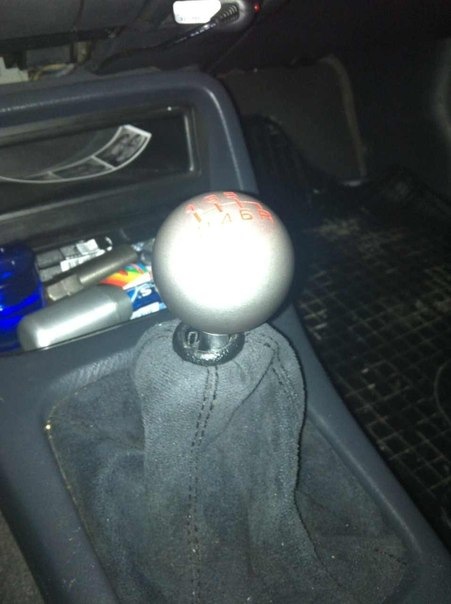 Type R Shift Knob 3