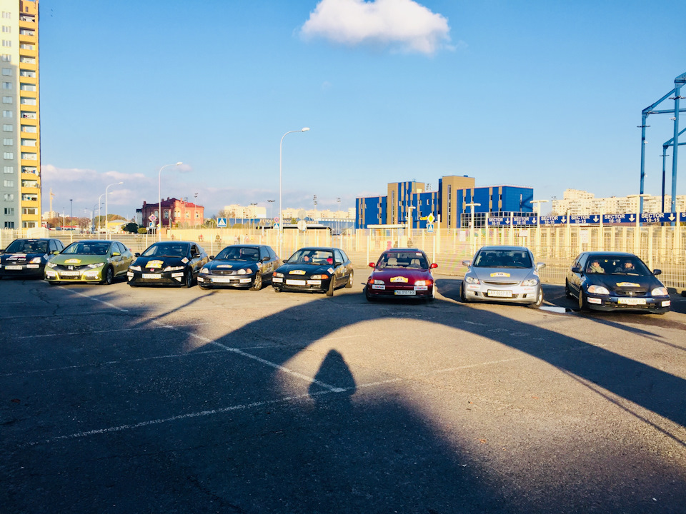 Йахууу! 🏎🐥🤗 Цип знову побоявся на слаломі))) 1
