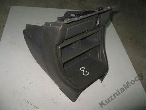 центральна вставка консолі 1