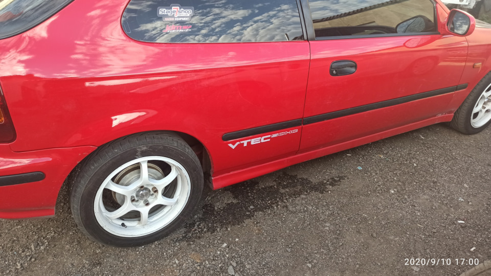 Поліровка даху та наклейки sohc vtec 2