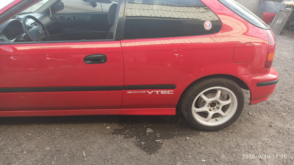 Поліровка даху та наклейки sohc vtec 3