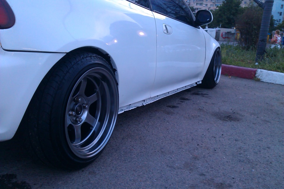 Civic VS Rota Grid-V 5