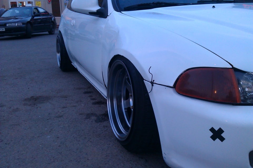 Civic VS Rota Grid-V 3