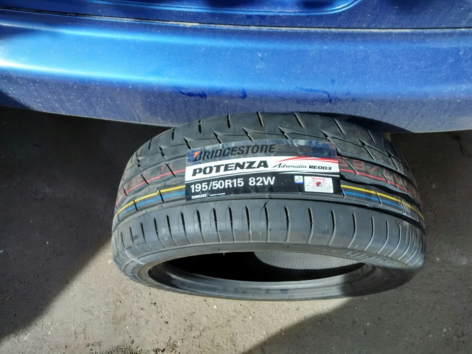 Bridgestone Potenza RE003 Adrenalin 2