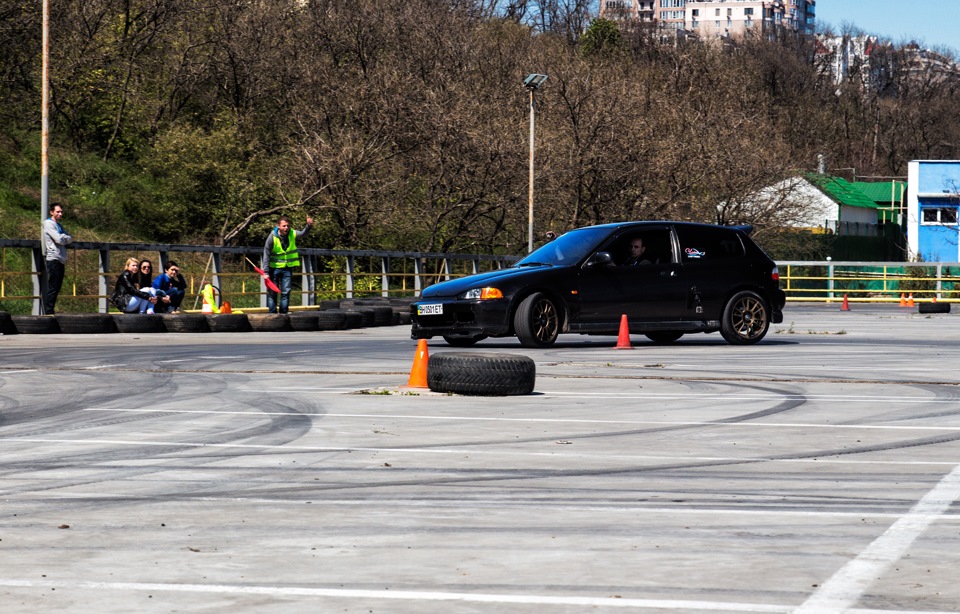 GYMKHANA 02 2