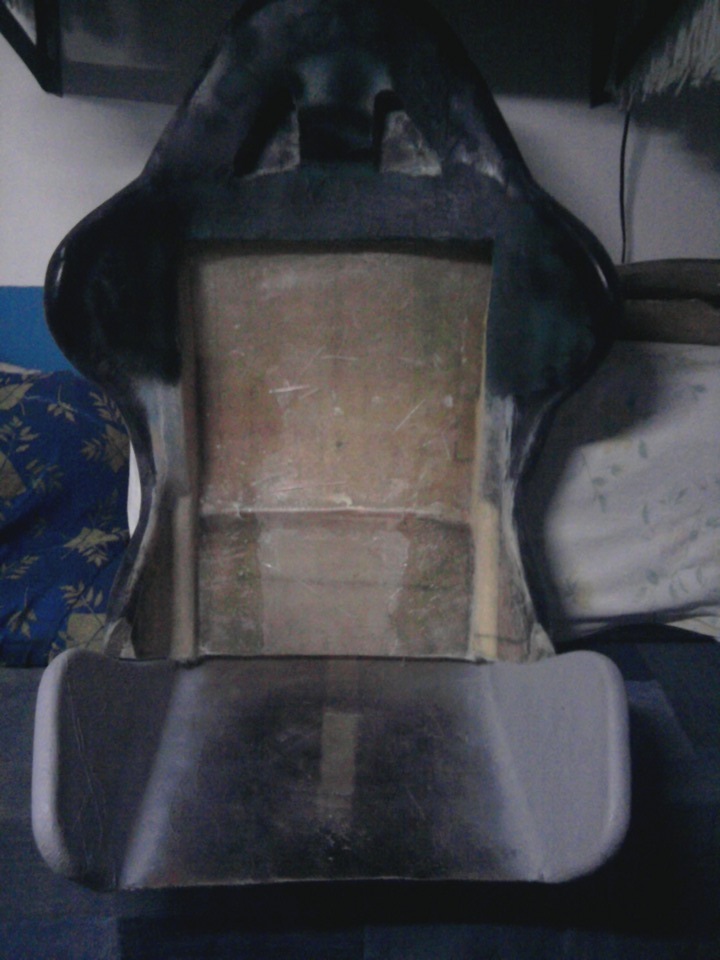 Закінчуємо Ковші Recaro. 2
