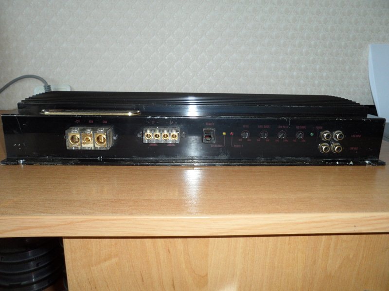 Купив Посилок DLS D1000 2